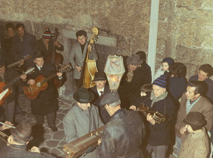 “La Pastorèla” group from the village of Gandino